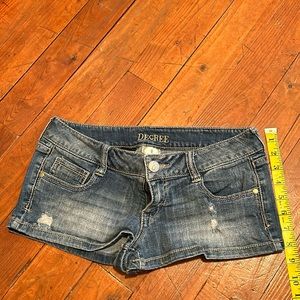 Size 5 shortie shorts